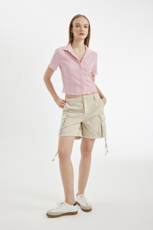 DEFACTO DEFACTO Cool Regular Fit Normal Waist Short Leg Gabardine Shorts