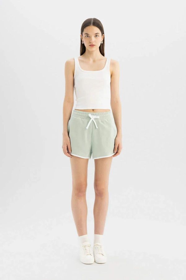 DEFACTO DEFACTO Cool Regular Fit Thick Fabric Shorts