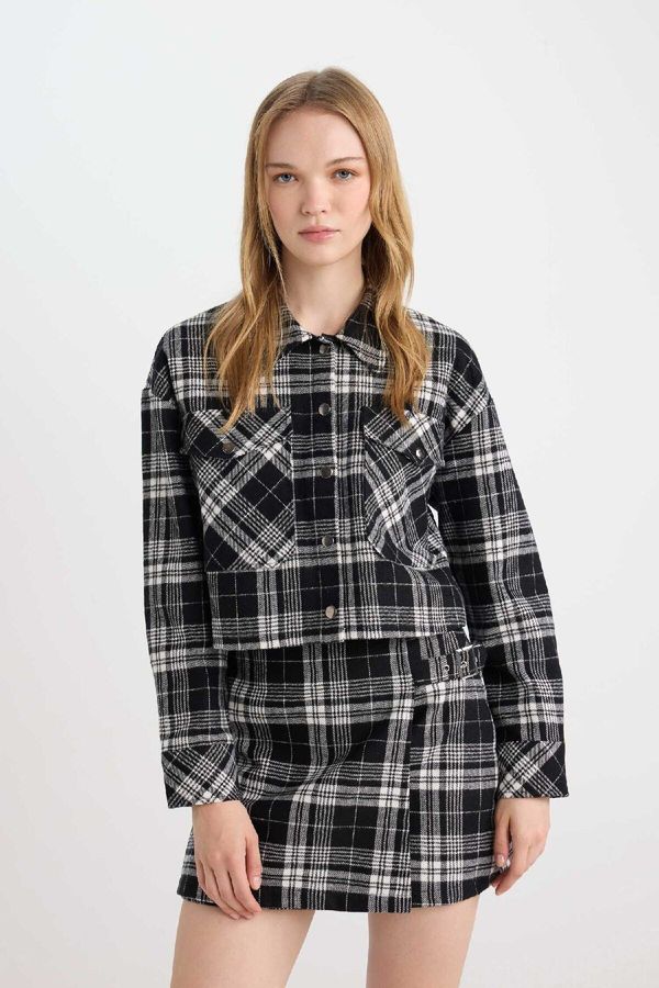 DEFACTO DEFACTO Coool Oversize Wide Fit Crop Pocket Thick Flannel Long Sleeve Jacket Shirt