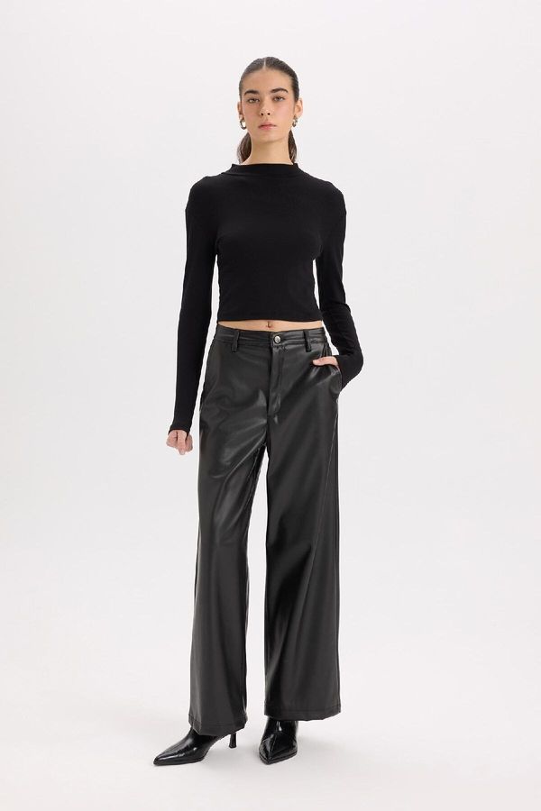 DEFACTO DEFACTO Culotte High Waist Wide Leg Faux Leather Pants with Pockets