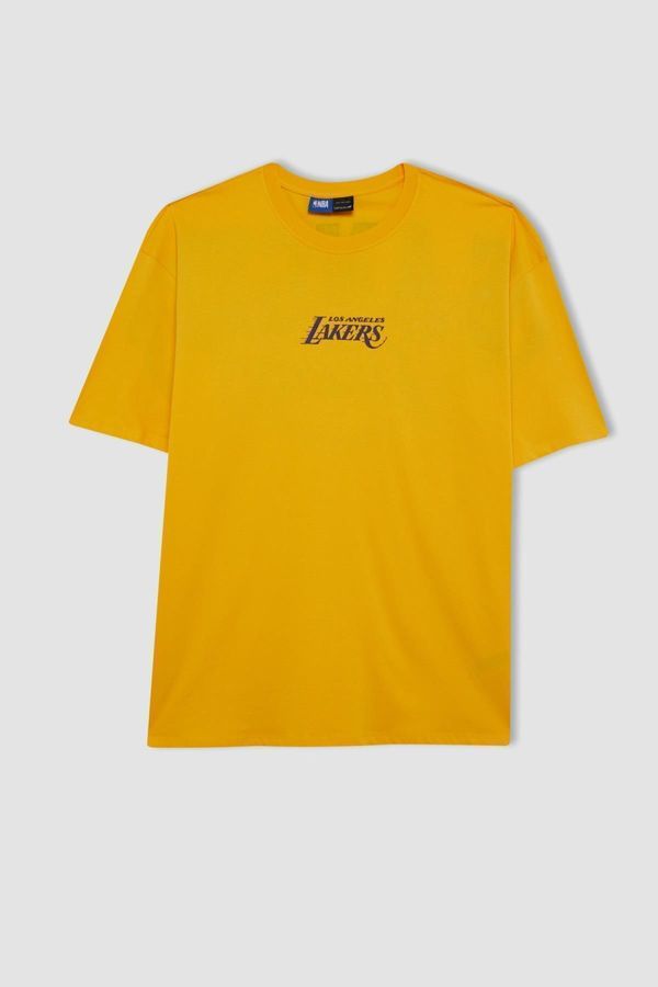 DEFACTO DEFACTO Fit Nba Los Angeles Lakers Oversize Fit Crew Neck Short Sleeve T-Shirt