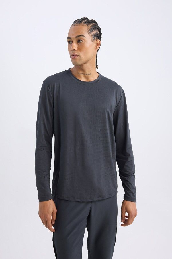 DEFACTO DEFACTO Fit Standard Fit Crew Neck Long Sleeve Basic Plain T-Shirt