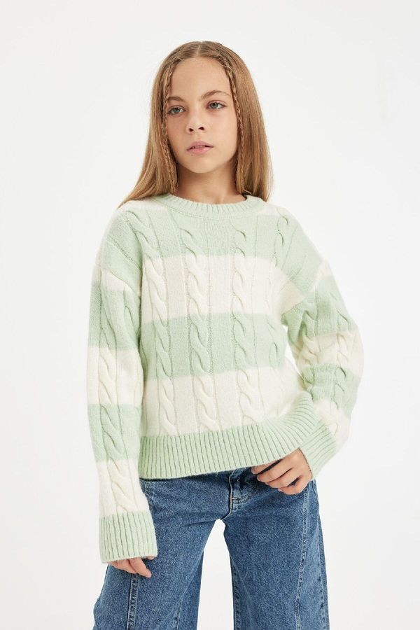 DEFACTO DEFACTO Girl Mint Striped Regular Fit Crew Neck Hair Knitted Sweater