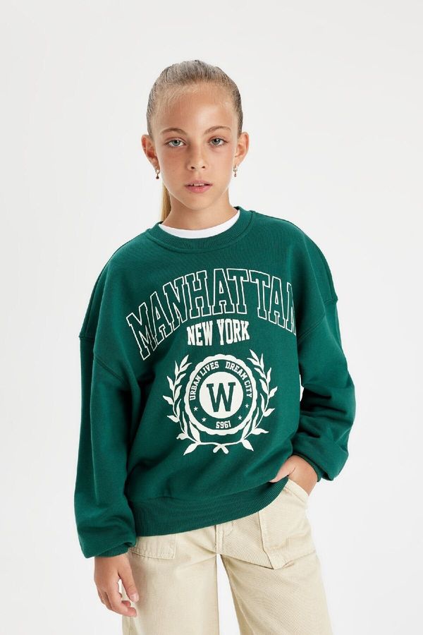 DEFACTO DEFACTO Girl Oversize Fit Wide Pattern Crew Neck Printed School Sweatshirt