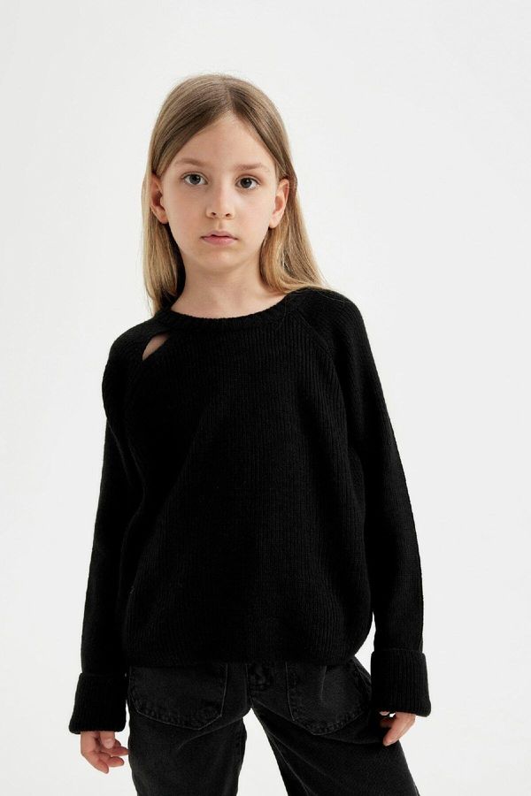 DEFACTO DEFACTO Girl's Black Standard Fit Crew Neck Basic Plain Knitwear Sweater