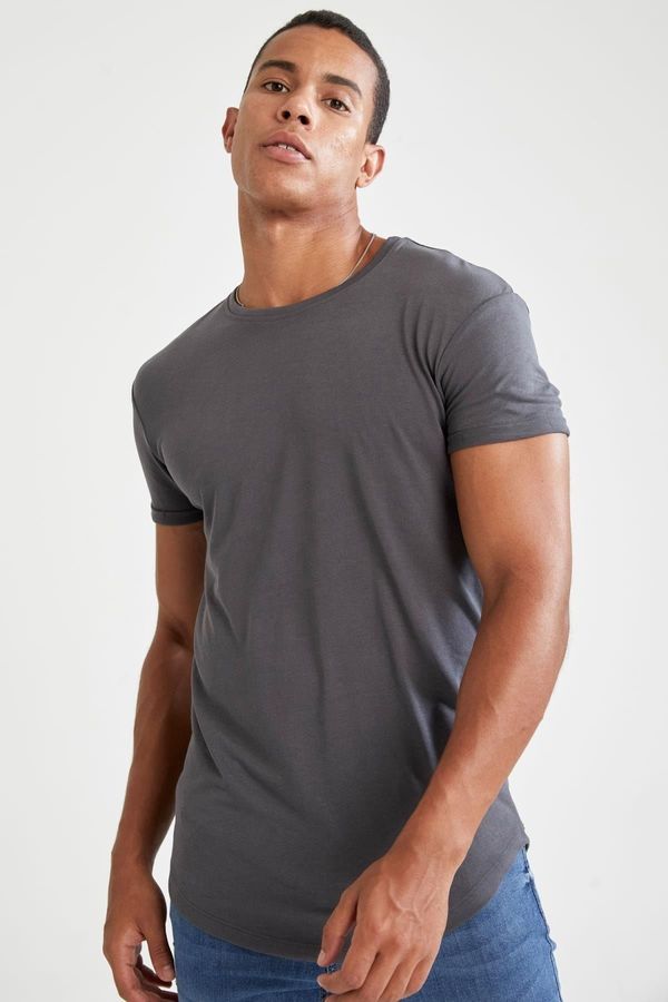 DEFACTO DEFACTO Long Muscle Fit Crew Neck Basic Short Sleeve T-Shirt