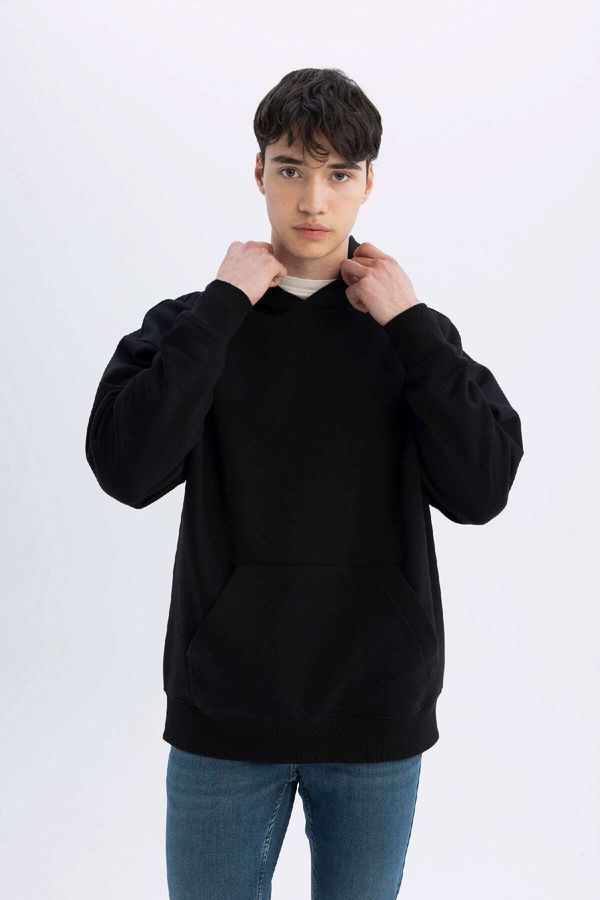 DEFACTO DEFACTO Men's Black Oversize Fit Hooded Pocket Basic Sweatshirt