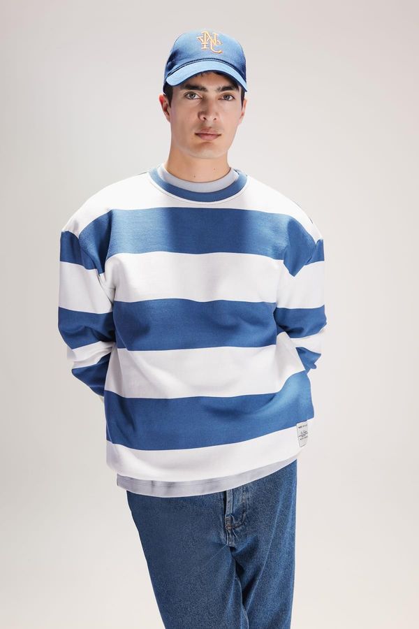 DEFACTO DEFACTO Men's Blue Boxy Fit Crew Neck Striped Sweatshirt