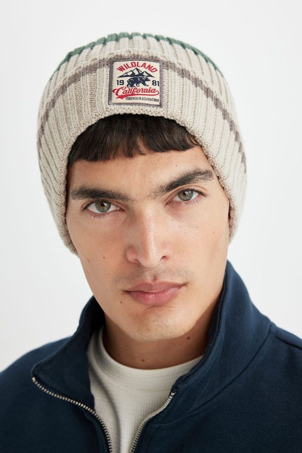 DEFACTO DEFACTO Men's Label Printed Knitted Beanie