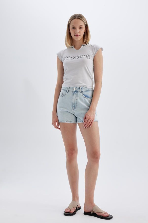 DEFACTO DEFACTO Mom Fit High Waist Skinny Jean Shorts