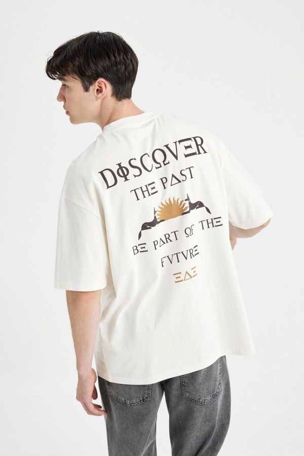 DEFACTO DEFACTO Oversize Fit Crew Neck Back Printed Short Sleeve T-Shirt