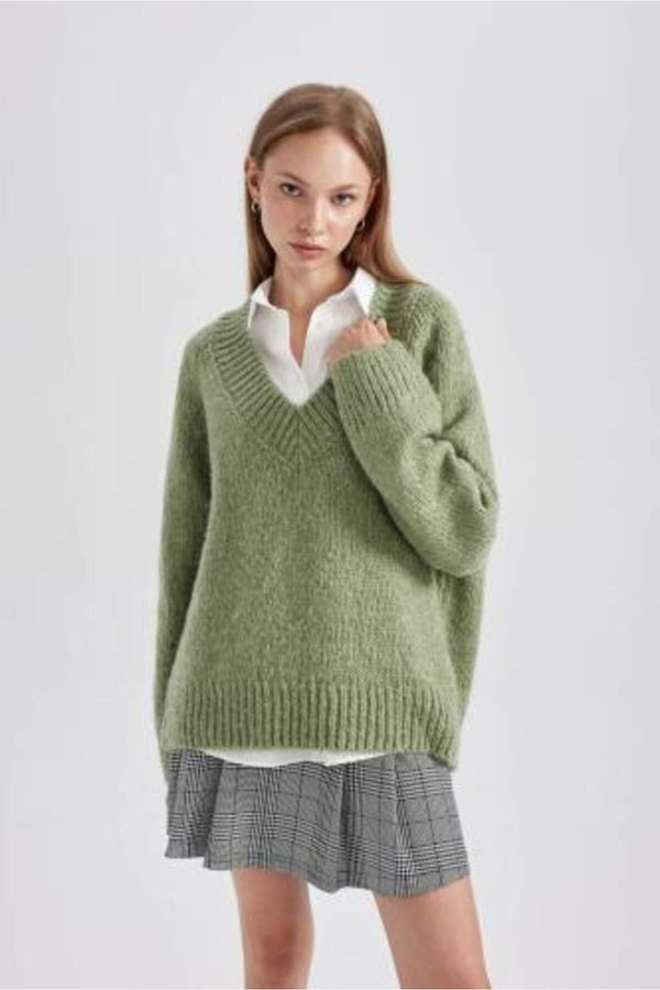 DEFACTO DEFACTO Oversize Fit V-Neck Sweater