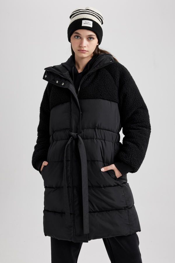 DEFACTO DEFACTO Oversize Wide Cut Faux Für Detailed Quilted Puffer Coat Parka