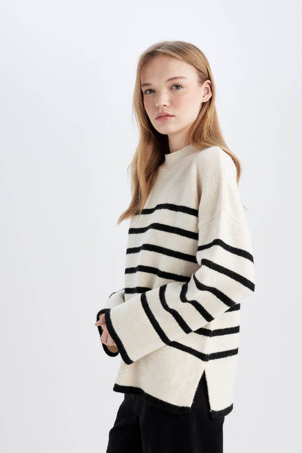 DEFACTO DEFACTO Oversize Wide Pattern Half Turtleneck Striped Knitwear Sweater