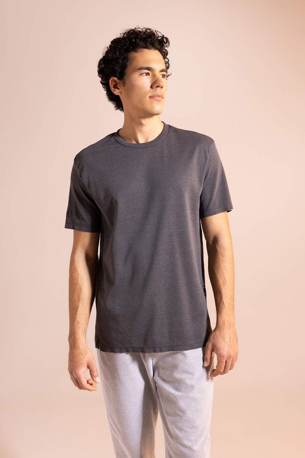 DEFACTO DEFACTO Regular Fit Crew Neck Basic Short Sleeve T-Shirt