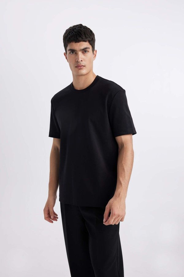 DEFACTO DEFACTO Regular Fit Crew Neck Short Sleeve Basic Heavy Fabric T-Shirt