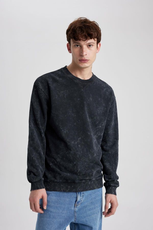 DEFACTO DEFACTO Regular Fit Crew Neck Washed Faded Effect Sweatshirt