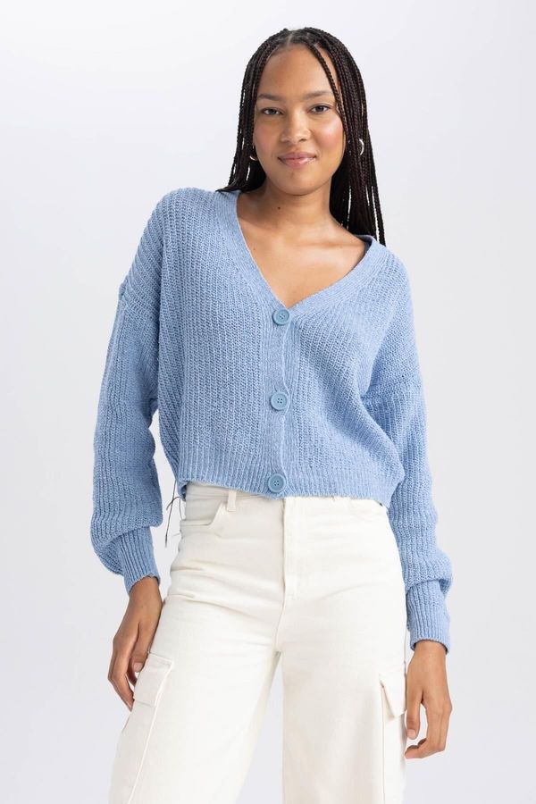 DEFACTO DEFACTO Regular Fit V-Neck Knitwear Basic Cardigan