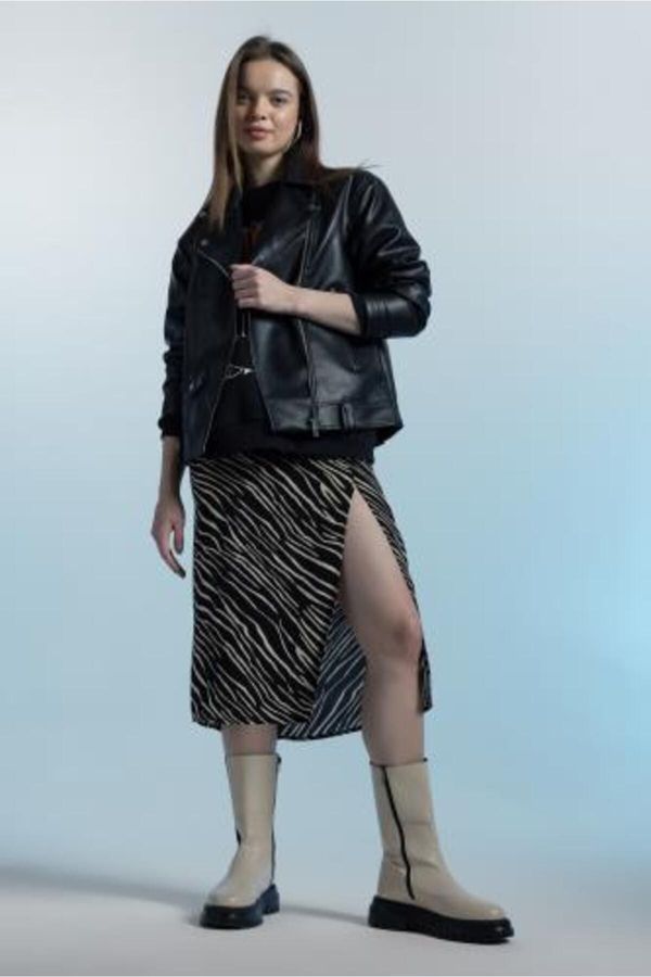 DEFACTO DEFACTO Regular Fit Zebra Patterned Slit Midi Skirt