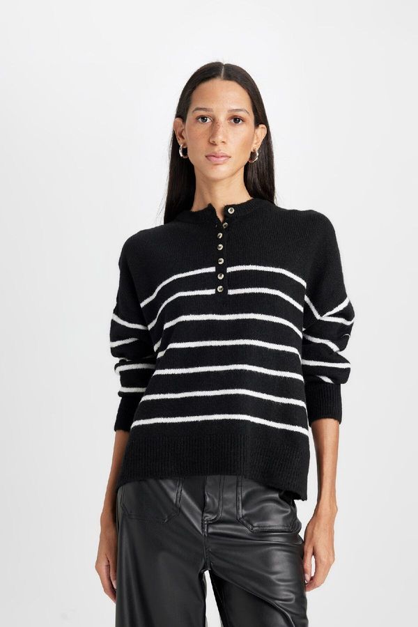 DEFACTO DEFACTO Relaxed Cut Button-down Striped Knitwear Sweater