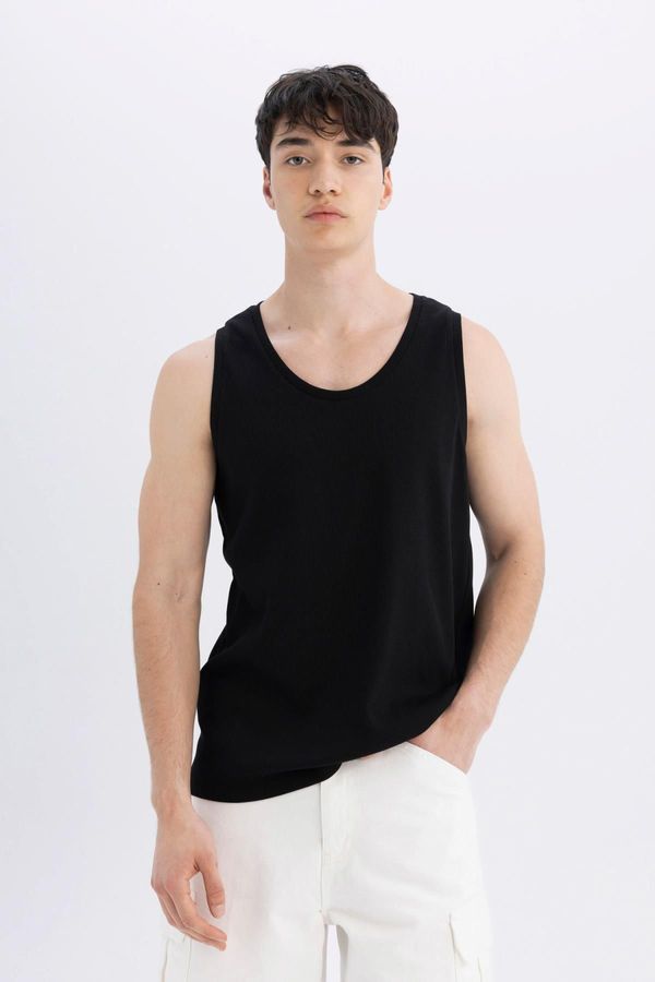 DEFACTO DEFACTO Slim Fit Crew Neck Ribbed Undershirt