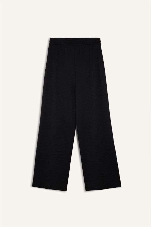 DEFACTO DEFACTO Straight Fit Elastic Waist Basic Plain Crepe Wide Leg Trousers