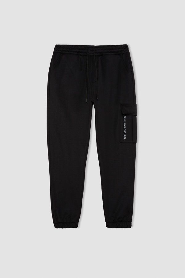 DEFACTO DeFactoFit Standard Fit Waist Tie Three Pocket Sports Jogger Sweatpants