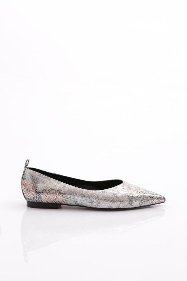 DGN DGN 166 Women's Pointed Toe Flats