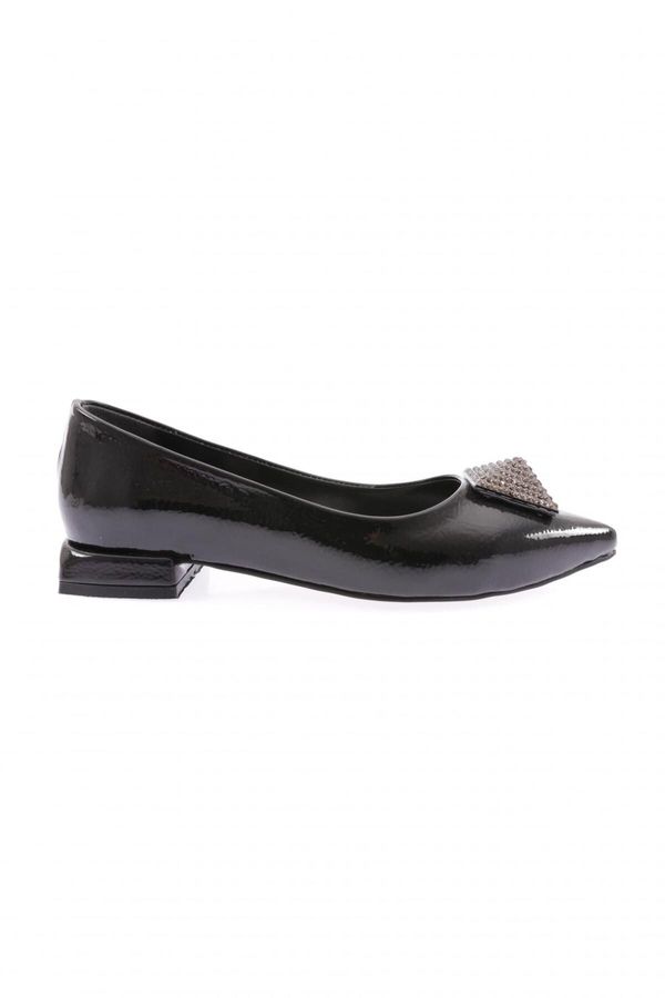 DGN DGN 2807-23y Women's Pointed Toe Galvanized Heeled Flats with Crystal Stone Buckles.