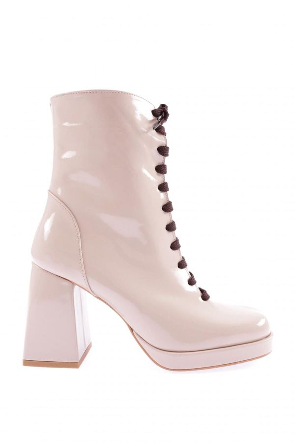 DGN DGN 4065 Front Lace-Up Round Toe Women's Heeled Boots.