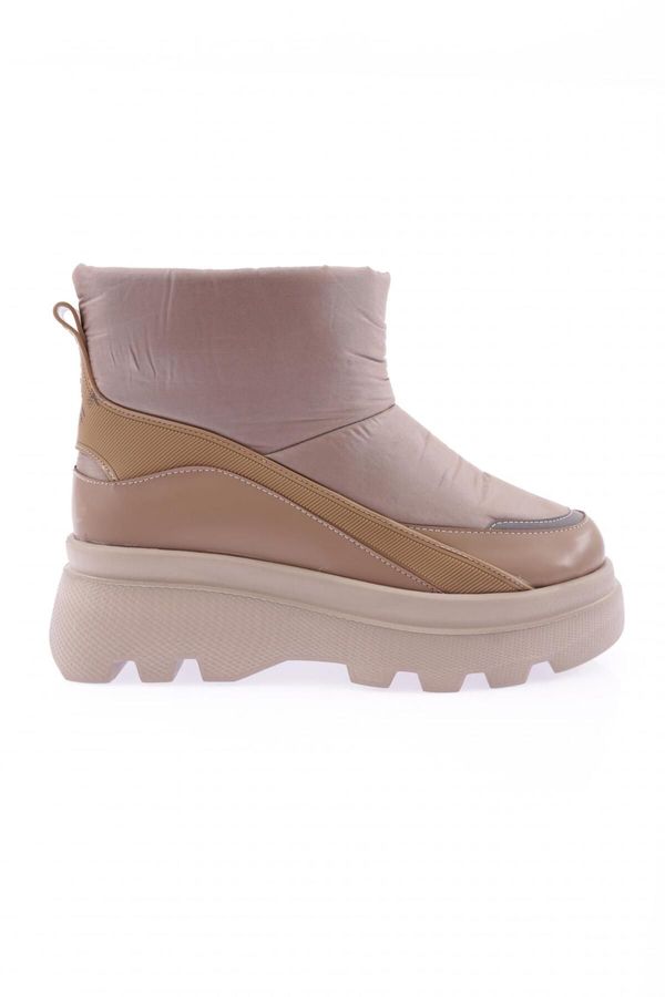 DGN DGN Es809 Women's Thick Sole Parachute Boots.