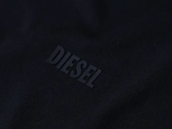Diesel DIESEL jopa brez kapuce