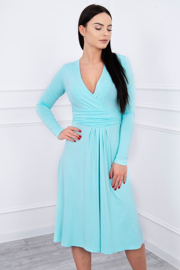 Kesi Dress cut below the bust, long sleeve mint
