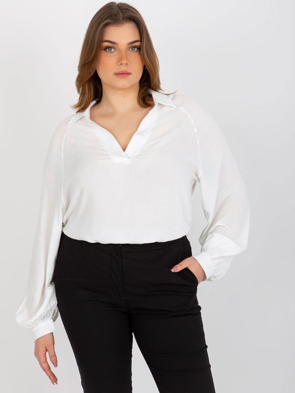 Fashionhunters Ecru shirt blouse plus collared size