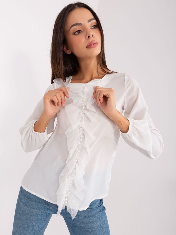 Fashionhunters Ecru Women's Formal Blouse with Application