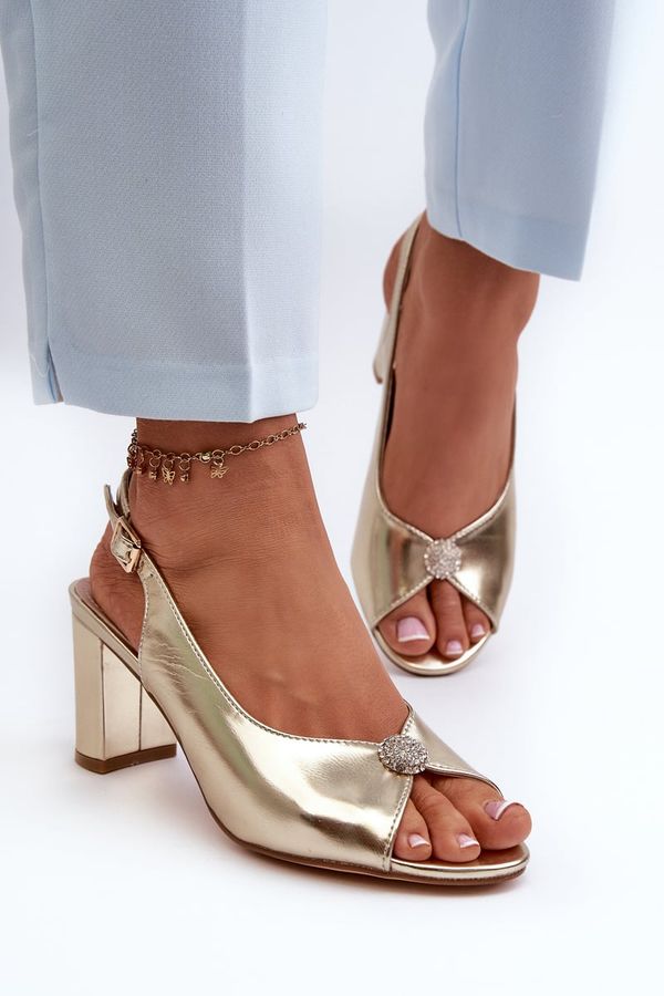 Kesi Elegant high-heeled sandals with gold Trasea embellishment