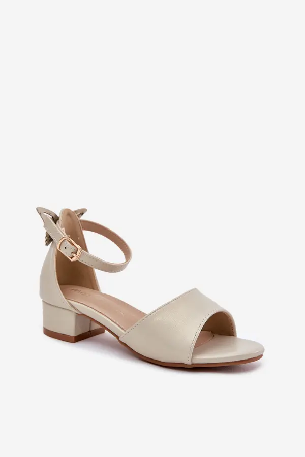 EVENTO EVENTO Shiny girls sandals on low heel gold Ainare