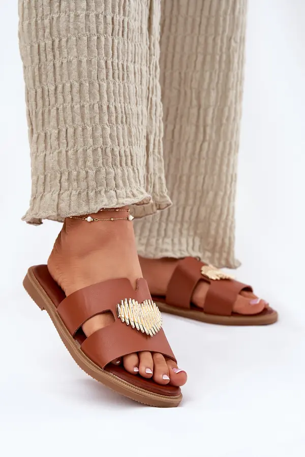 EVENTO EVENTO Womens sandals on a flat heel with a gold decoration Karinma