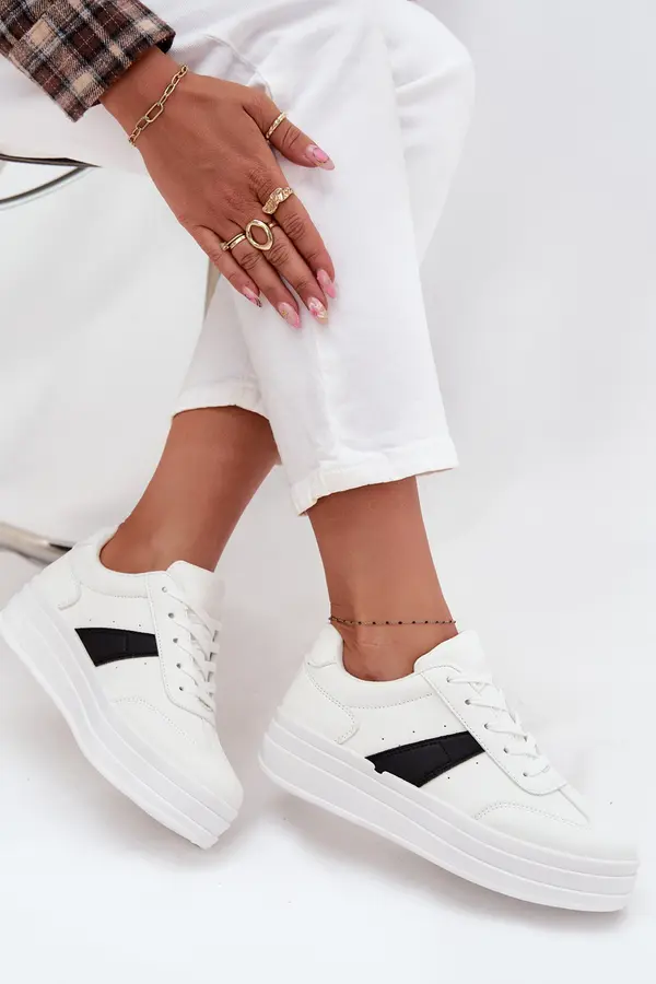 EVENTO EVENTO Women's Sneakers on Platform White Elvessia