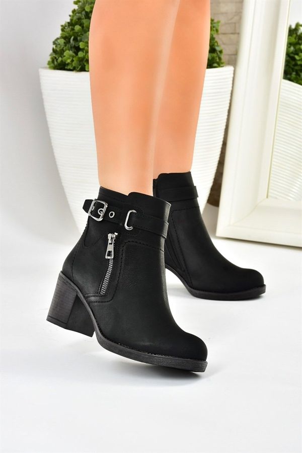 Fox Shoes Fox Shoes Black Thick Heeled Women's Boots
