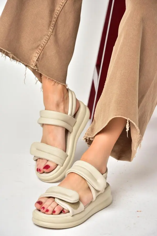 Fox Shoes Fox Shoes Sandali s platformo