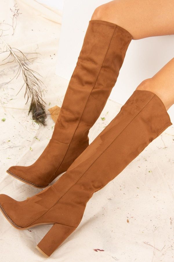 Fox Shoes Fox Shoes Women's Tan Suede Boots