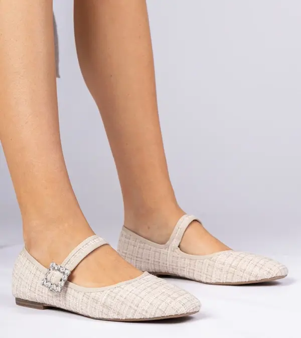Gemre Gemre Beige Women's Ballet Flats with Buckle and Crystals Piona