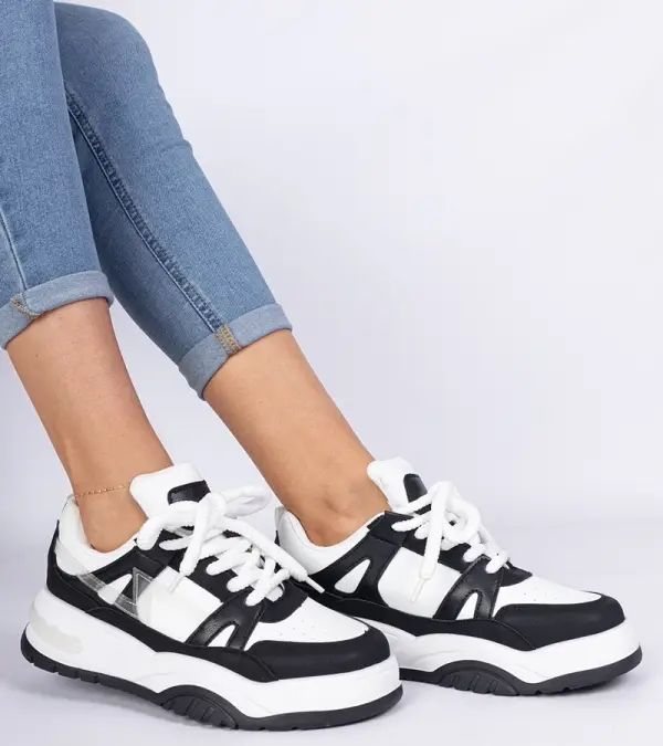 Gemre Gemre Black and white sneakers with thick laces Luciana