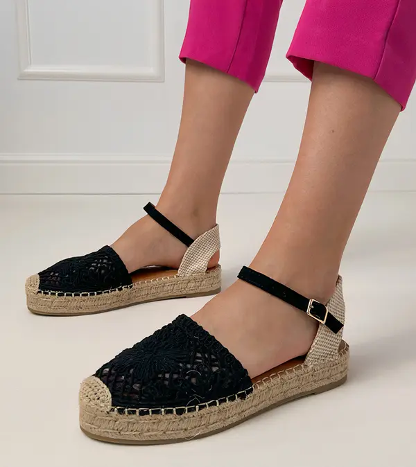 Gemre Gemre Black lace espadrille sandals Santos