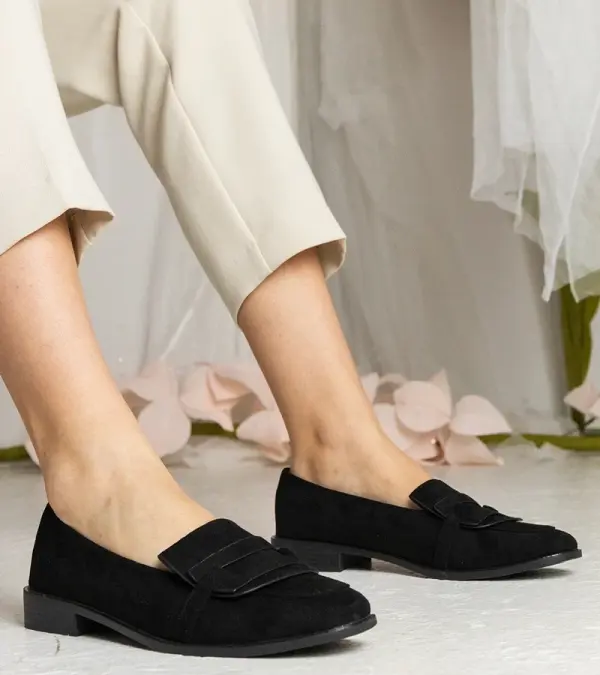 Gemre Gemre Black women's classic eco-suede loafers Laiza