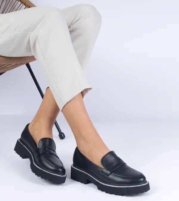 Gemre Gemre Black women's loafers on a thick sole Presto