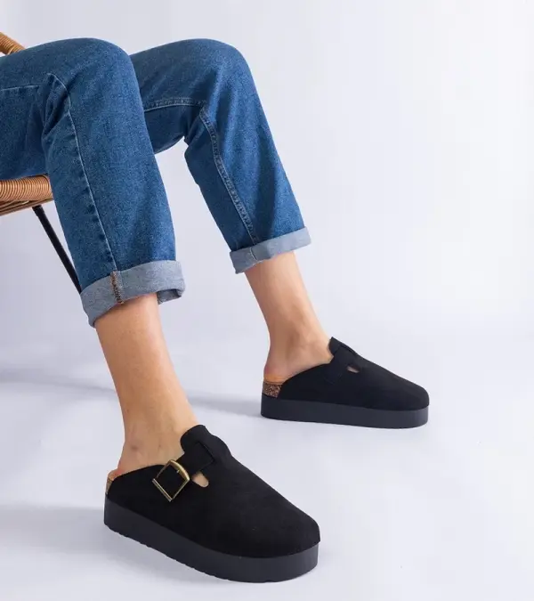 Gemre Gemre Black women's platform slippers with a buckle Armitage