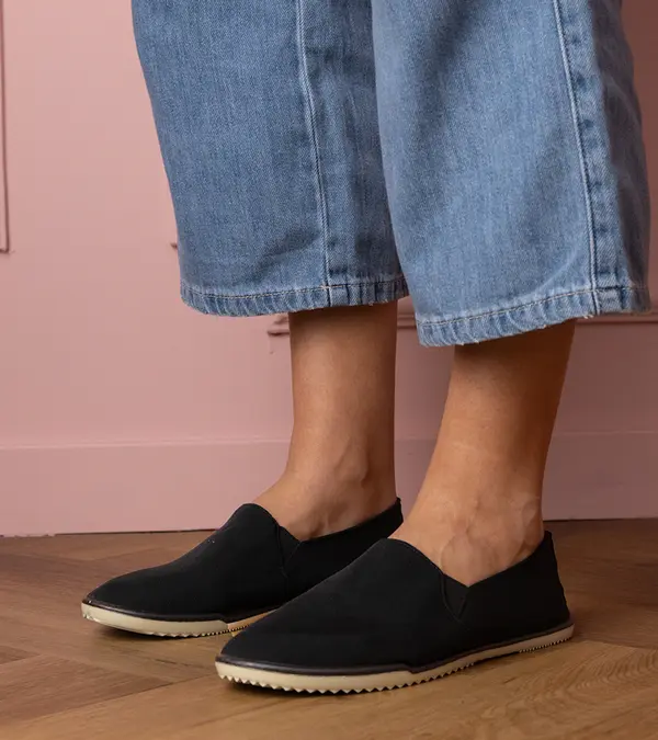 Gemre Gemre Black women's slip-on sneakers Tutsi