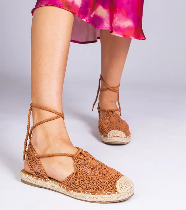 Gemre Gemre Brown flat heel espadrille sandals Relis